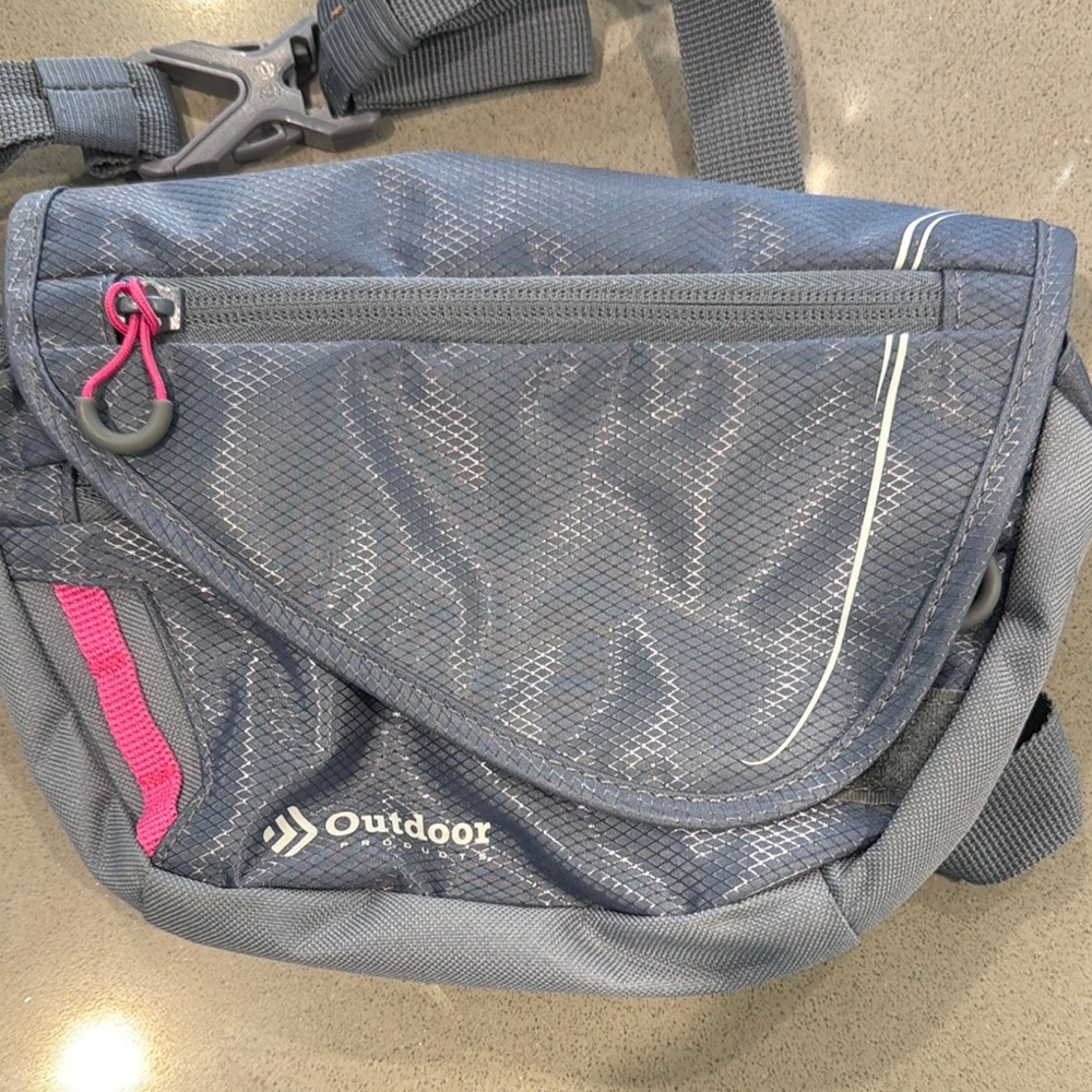 Women's Blue and Pink Shoulder Bag Outdoor Product “Fanny Pak”